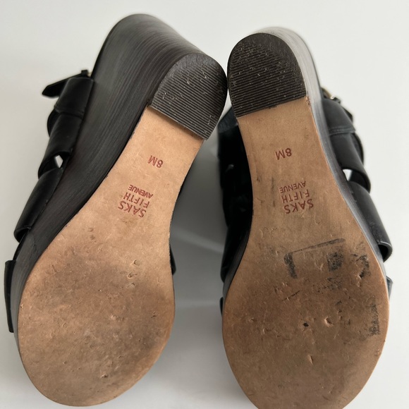 Saks Fifth Avenue wedge sandal - Picture 5 of 5